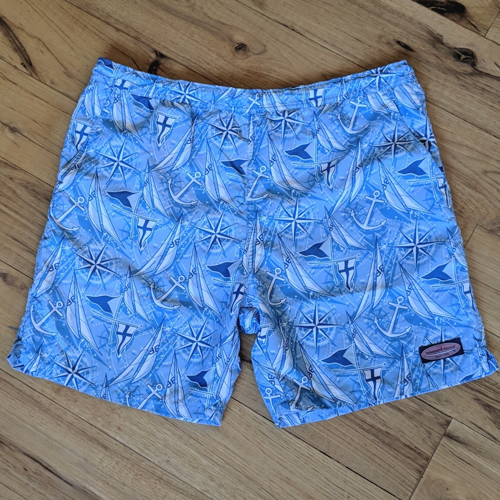 Like New Vineyard Vines Mens Swim Trunks / Swim Shorts / Swim Suit Size Medium